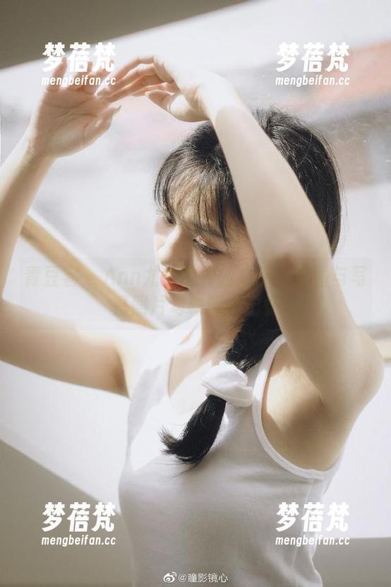 青豆客 - Ann尤美的校园之旅：美图与写真照片勾勒青春记忆