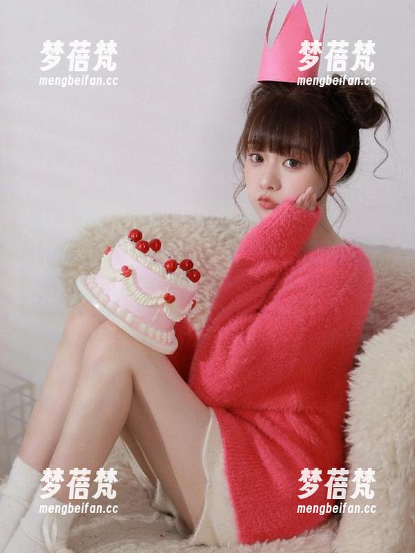 魅妍社-兜豆靓Youlina 魅妍社 - 兜豆靓Youlina比基尼写真大合集,绚丽色彩与性感曲线的完美结合!