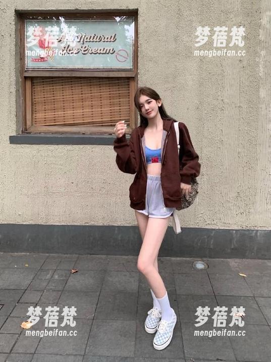 微密圈 - 黎允熙baby的透明之路，精选美图带给你无限的视觉探索与灵感