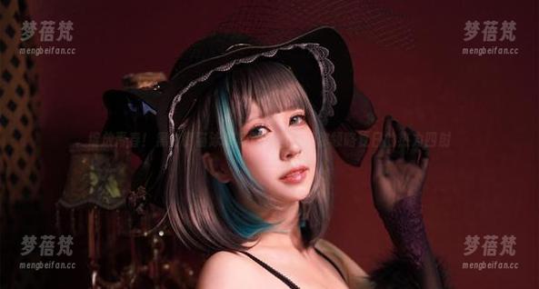绽放青春！黑白御猫泳装写真原图，带你领略夏日的热力四射